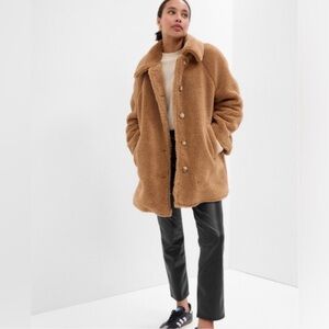 Gap Sherpa Teddy Coat Mid Length Lined Size Medium Tan Collared Button Front